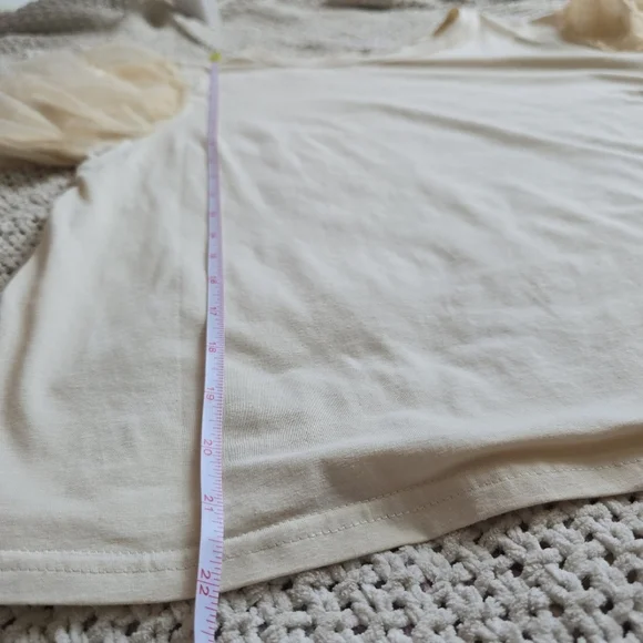 TCEC | Large | Ivory Tulle Ruffle Sleeve Top - Picture 9 of 9